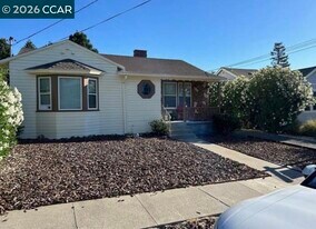 1924 Almond Ave in Walnut Creek, CA - Building Photo