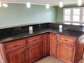 1245 Nottingham Ln in Hoffman Estates, IL - Building Photo - Building Photo