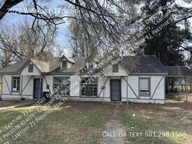 2022 W Short 17th St in North Little Rock, AR - Building Photo