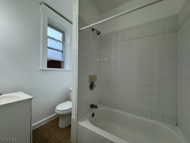 253 Palisade Ave in Garfield, NJ - Building Photo - Building Photo