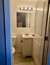 5055 Arvada Way, Unit unit B in Las Vegas, NV - Building Photo - Building Photo