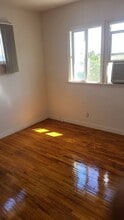 200 N Sierra Vista St, Unit #B in Monterey Park, CA - Building Photo - Building Photo