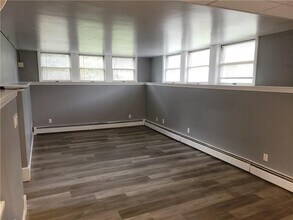 223 Cottage St. in Pawtucket, RI - Building Photo - Building Photo