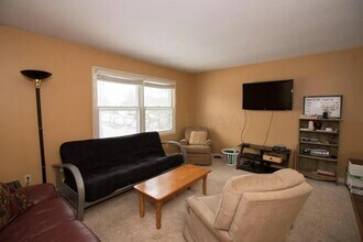 2802-9 1/2 9 1/2 St N in Fargo, ND - Building Photo - Building Photo