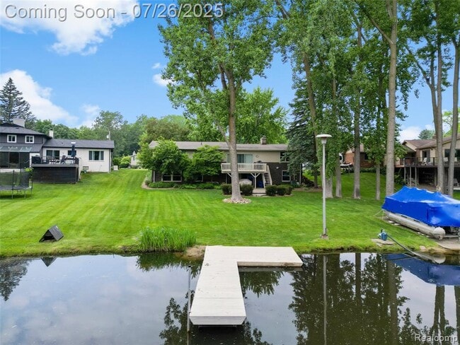 property at 5250 Bronco Dr