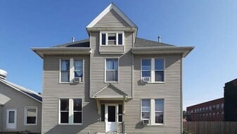 910 W 3rd St, Unit 1