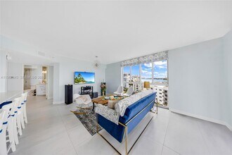 1688 West Ave in Miami Beach, FL - Building Photo - Building Photo
