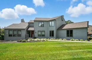 10301 Giverny Blvd in Cincinnati, OH - Building Photo