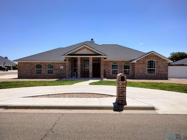 property at 621 Providence Cir