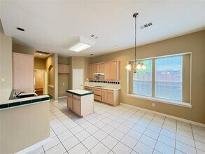 7916 Aqua Vista Dr in Plano, TX - Building Photo - Building Photo