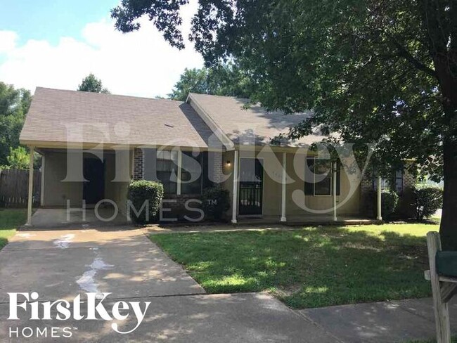 property at 5765 Ashridge Pl