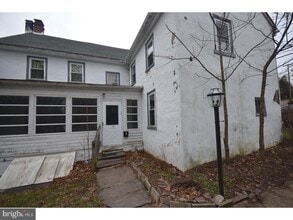 130 Game Farm Rd in Schwenksville, PA - Building Photo - Building Photo