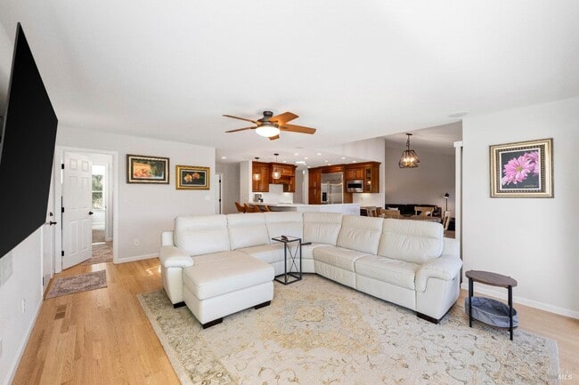 property at 1051 Stonebridge Dr