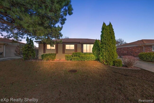 property at 39622 University Dr