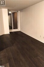 4090 Living Arts Dr in Mississauga, ON - Building Photo - Building Photo