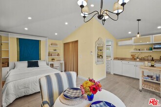 777 El Medio Ave in Los Angeles, CA - Building Photo - Building Photo