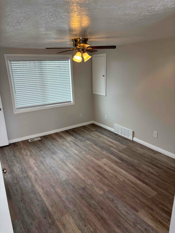 261 Marvista Ln in Tooele, UT - Building Photo - Building Photo