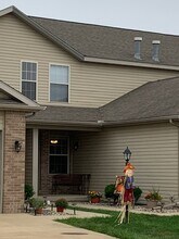 3816 Balmoral Dr, Unit 3816 Balmoral in Champaign, IL - Foto de edificio - Building Photo