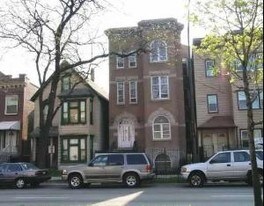 1841 N Kedzie Ave Apartments