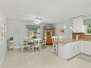 20565 SW 80th Pl in Cutler Bay, FL - Building Photo - Building Photo