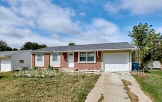 2325 Golfway St in St. Charles, MO - Building Photo