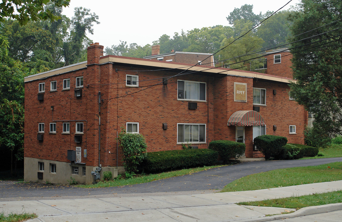 Lowell 501 in Cincinnati, OH - Foto de edificio