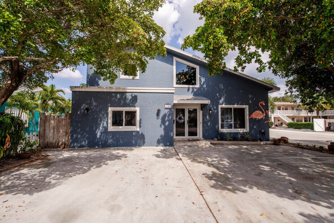 130 Ocean Breeze in Lake Worth Beach, FL - Building Photo