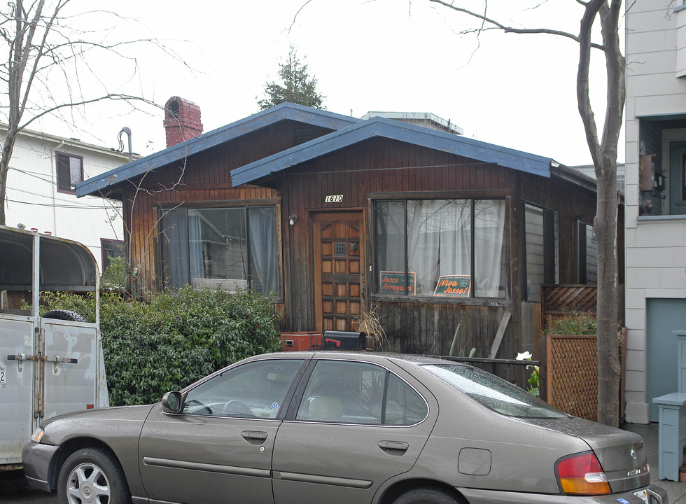 1610 Kains Ave in Berkeley, CA - Foto de edificio