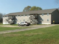 Building Photo - 211 CR 3320 Apartments in Brundidge, Alabama