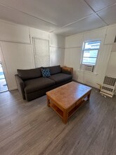 9 M St in Hampton, NH - Building Photo - Building Photo