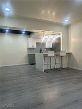 5243 Corinne Ct in Las Vegas, NV - Building Photo - Building Photo