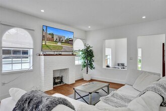 2978 SW 14th St in Miami, FL - Building Photo - Building Photo