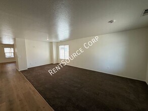 6312 Atlas Way in Palmdale, CA - Building Photo - Building Photo