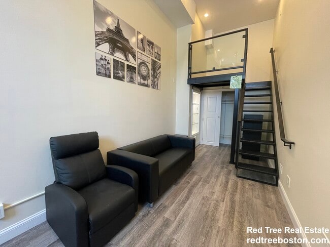 property at 1028 Commonwealth Ave