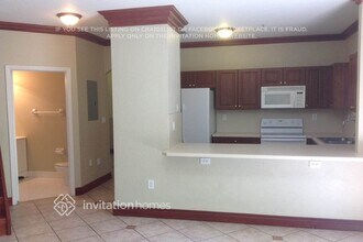 5620 NW 114th Path in Doral, FL - Building Photo - Building Photo
