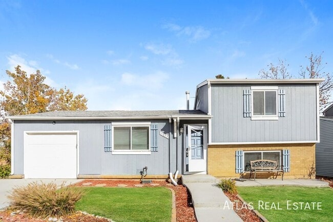 property at 17223 E Purdue Pl