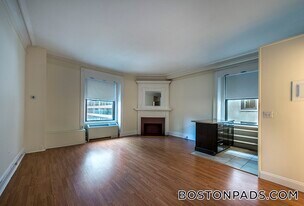 62 Boylston St, Unit 615 in Boston, MA - Building Photo