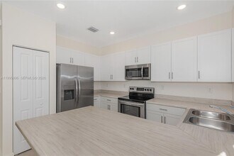 14732 SW 181st Terrace in Miami, FL - Building Photo - Building Photo