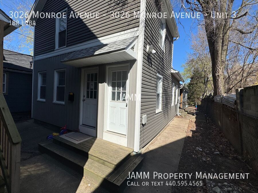 3026 Monroe Ave in Cleveland, OH - Building Photo