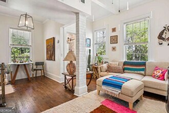 737 Barnett St NE in Atlanta, GA - Building Photo - Building Photo