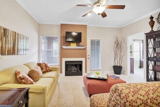 Palisades at Chenal Valley in Little Rock, AR - Building Photo - Building Photo