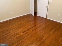 8 S Highland Ave photo'