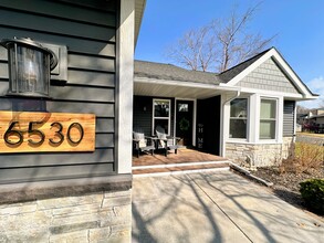 6530 Gray Fox Curv in Chanhassen, MN - Building Photo - Building Photo