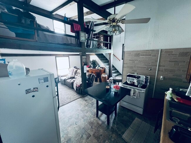 property at 208 W Main St