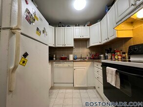 24 Farrington Ave, Unit 2 in Boston, MA - Building Photo - Building Photo