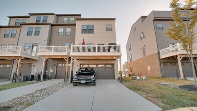 2630 Jetstream Rd in Herndon, VA - Building Photo - Building Photo