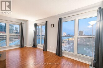 135 James St S in Hamilton, ON - Building Photo - Building Photo