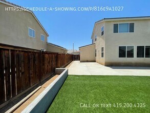 30080 Pine Needle Rd in Romoland, CA - Building Photo - Building Photo