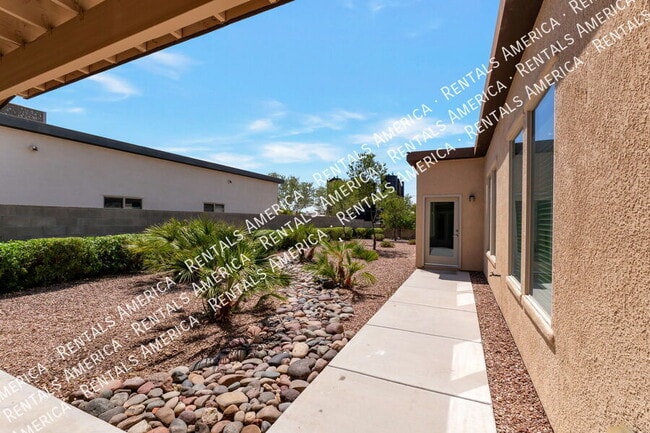 922 S Fremont Ave in Tucson, AZ - Foto de edificio - Building Photo