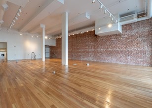 Jensen's Recreation Center Apts in Los Angeles, CA - Building Photo - Interior Photo